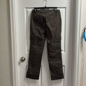 Maurices, size 0, green cargo pants